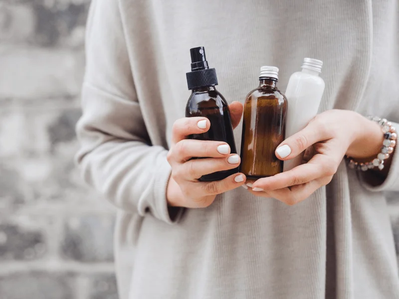 Trị mụn ẩn 2 bên má với hoạt chất mang lại hiệu quả trong thời gian dài