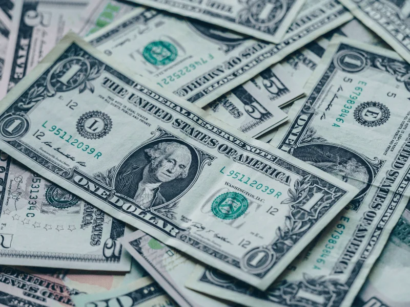 Cần có nguồn vốn để dự trù nếu không sẽ rất dễ phá sản trong những thời gian đầu