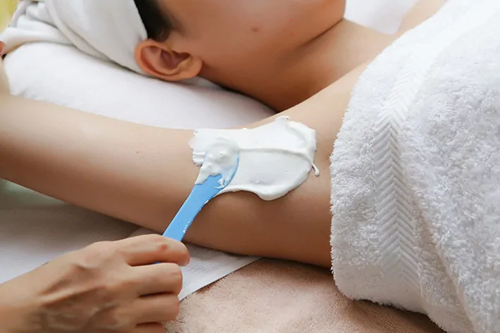  Peel nách được xem là phương pháp cải thiện thâm nách hiệu quả