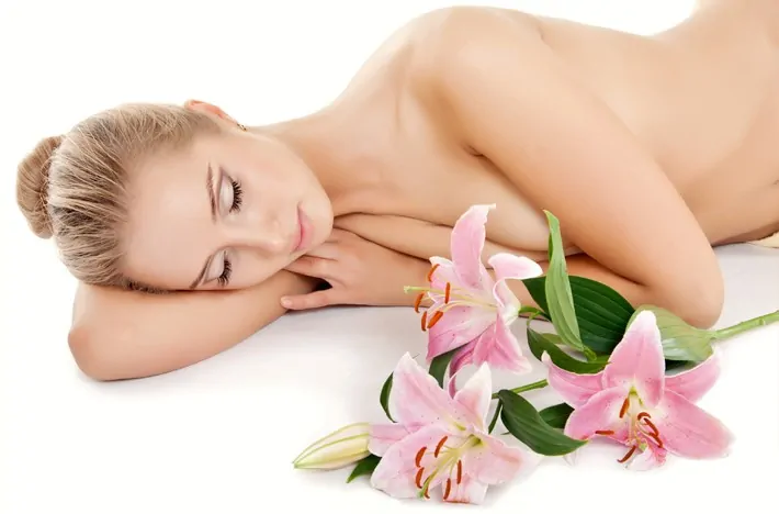 Thâm sạm nhũ hoa khiến cho phái nữ cảm thấy tự ti trong cuộc sống